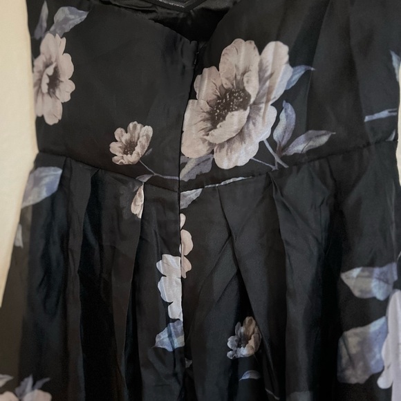 NWOT Regal Status Black Floral Print Strapless Maxi Dress - Picture 7 of 8